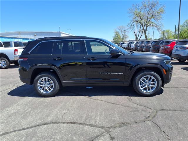 new 2025 Jeep Grand Cherokee car, priced at $44,566