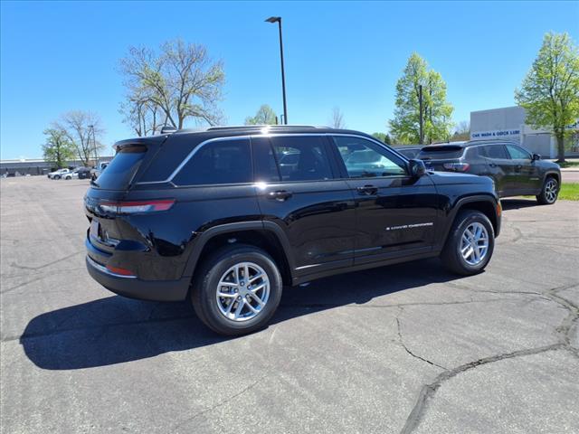 new 2025 Jeep Grand Cherokee car, priced at $44,566