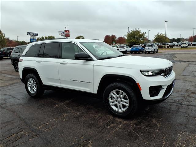 new 2025 Jeep Grand Cherokee car, priced at $41,299