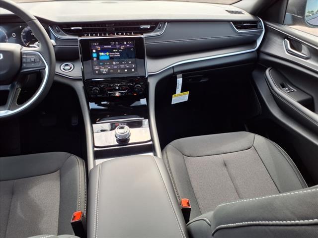new 2025 Jeep Grand Cherokee car, priced at $43,714
