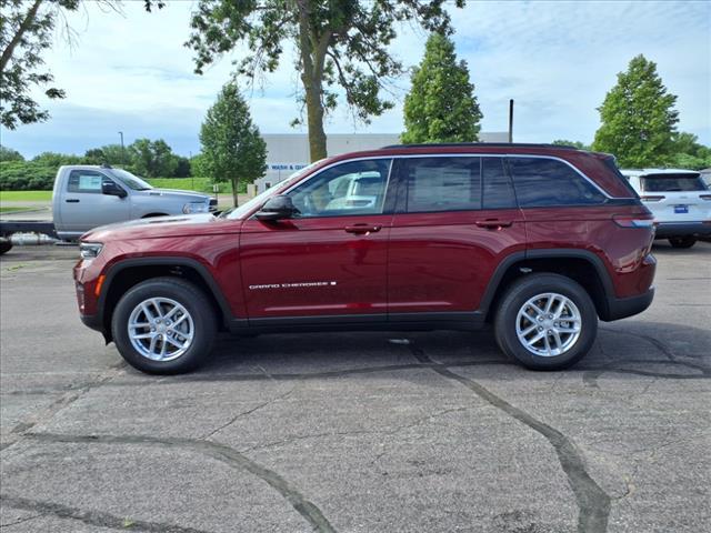 new 2025 Jeep Grand Cherokee car, priced at $43,714