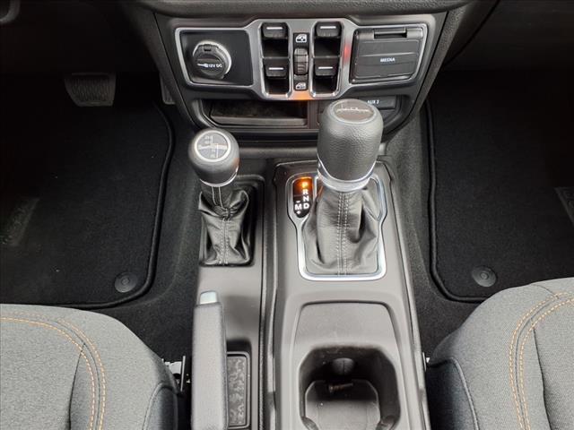 new 2025 Jeep Gladiator car, priced at $45,295