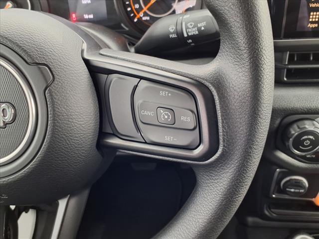 new 2025 Jeep Gladiator car, priced at $45,295
