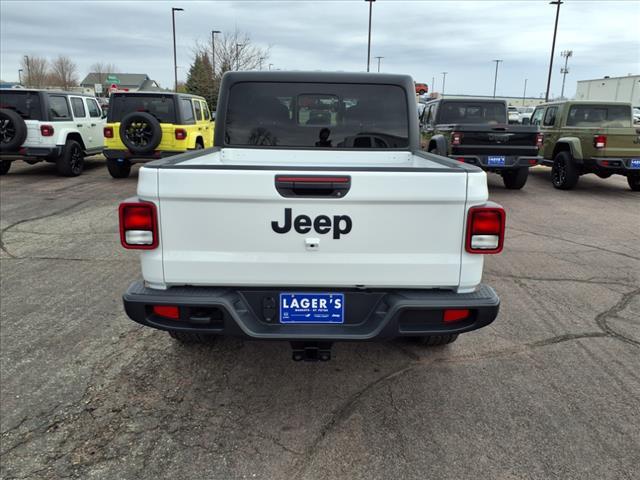 new 2025 Jeep Gladiator car, priced at $45,295