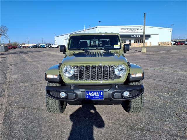 new 2025 Jeep Gladiator car, priced at $45,865