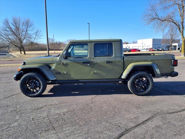 new 2025 Jeep Gladiator car, priced at $45,865