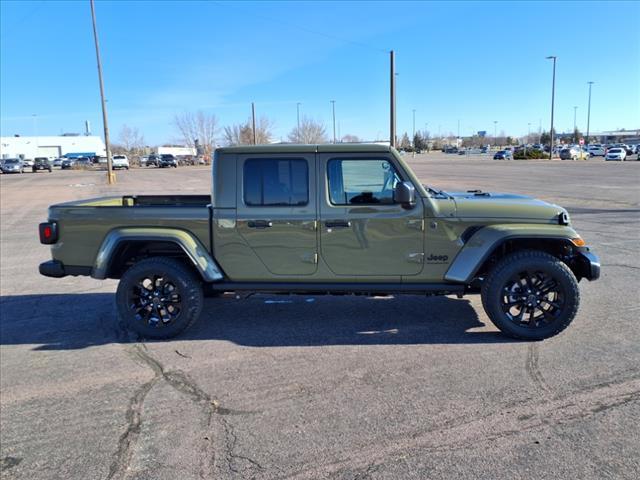 new 2025 Jeep Gladiator car, priced at $45,865
