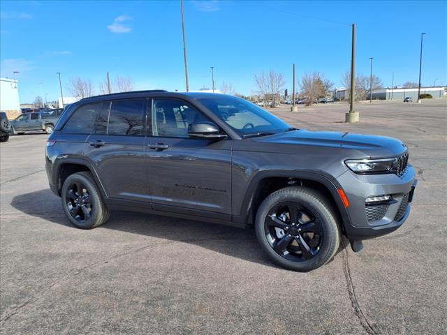new 2025 Jeep Grand Cherokee car, priced at $49,891