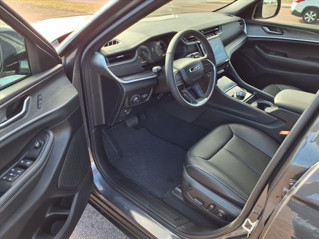 new 2025 Jeep Grand Cherokee car, priced at $49,891