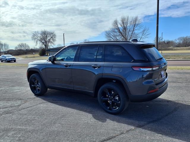 new 2025 Jeep Grand Cherokee car, priced at $49,891