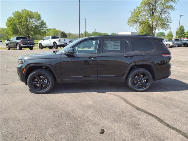 new 2024 Jeep Grand Cherokee L car, priced at $47,599