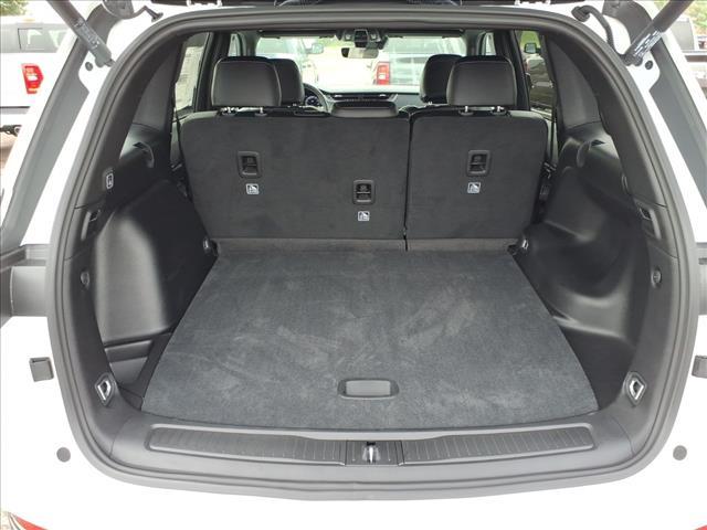 new 2025 Jeep Grand Cherokee car, priced at $43,799