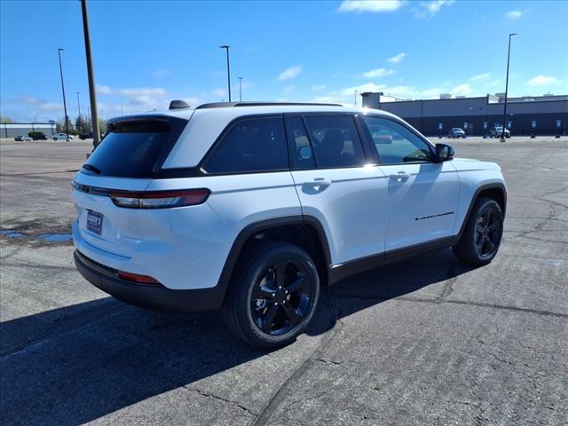 new 2025 Jeep Grand Cherokee car, priced at $47,664