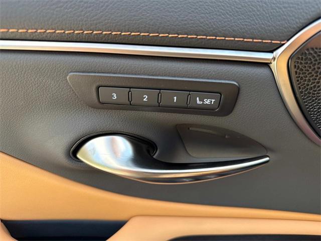 new 2025 Lexus ES 350 car, priced at $54,849