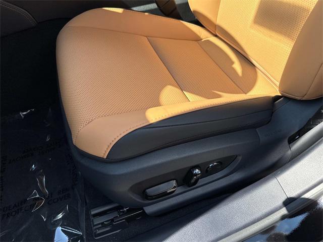 new 2025 Lexus ES 300h car, priced at $48,605