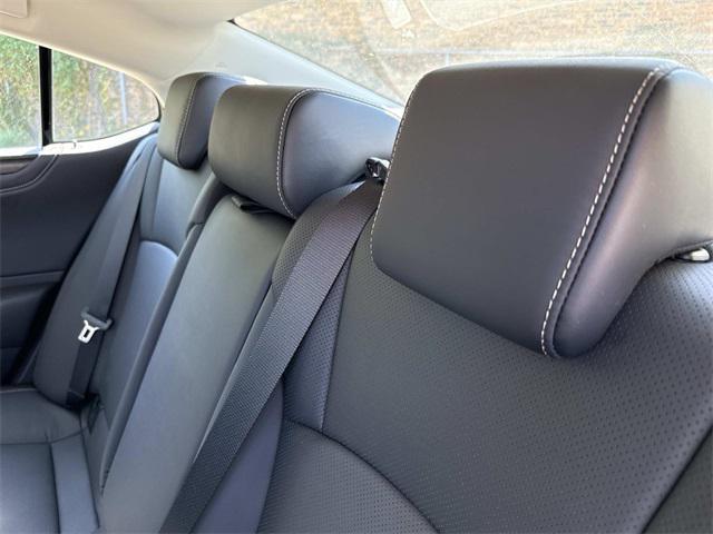 used 2025 Lexus ES 350 car, priced at $43,995
