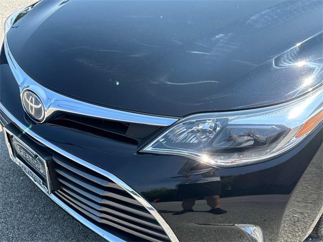 used 2018 Toyota Avalon Hybrid car, priced at $26,995