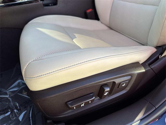used 2016 Lexus ES 350 car, priced at $23,995