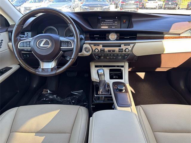 used 2016 Lexus ES 350 car, priced at $23,995