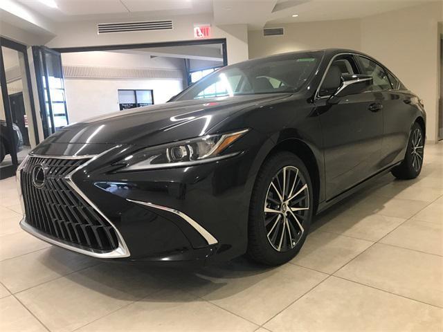 new 2025 Lexus ES 300h car, priced at $47,958