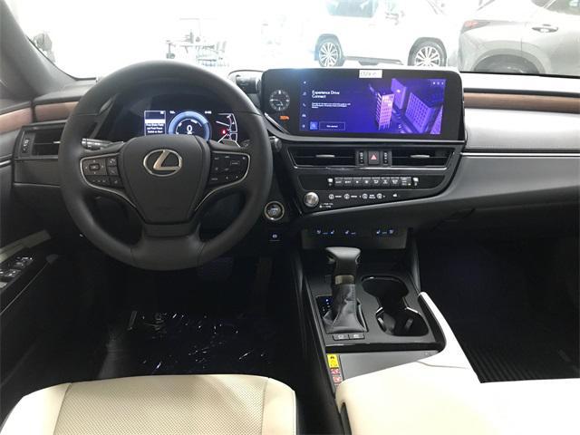 new 2025 Lexus ES 300h car, priced at $47,958