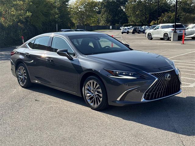 new 2025 Lexus ES 350 car, priced at $56,250