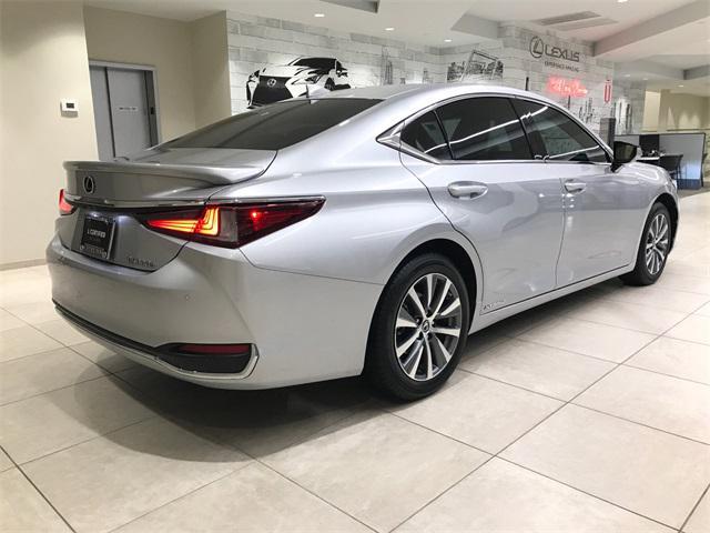 used 2021 Lexus ES 300h car, priced at $39,995