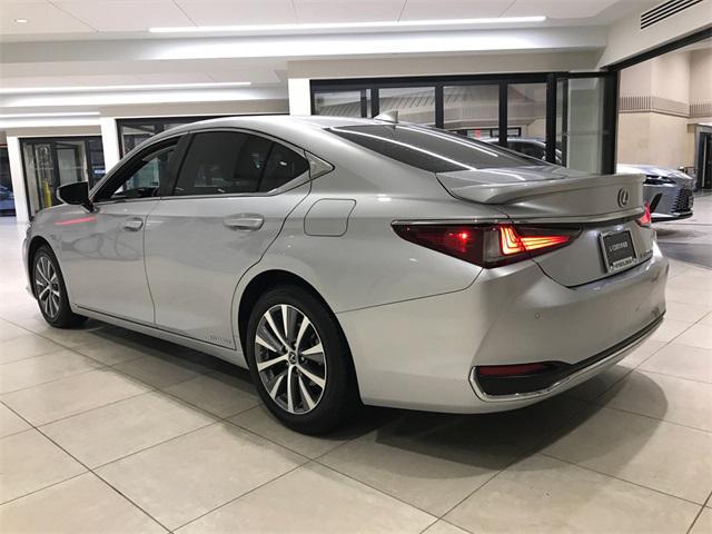 used 2021 Lexus ES 300h car, priced at $39,995