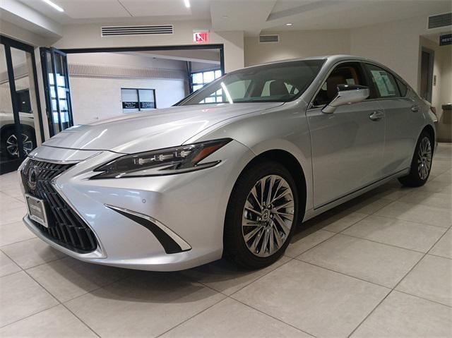 used 2024 Lexus ES 300h car, priced at $51,995