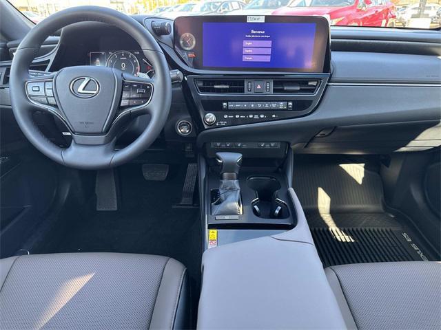 new 2025 Lexus ES 350 car, priced at $47,425