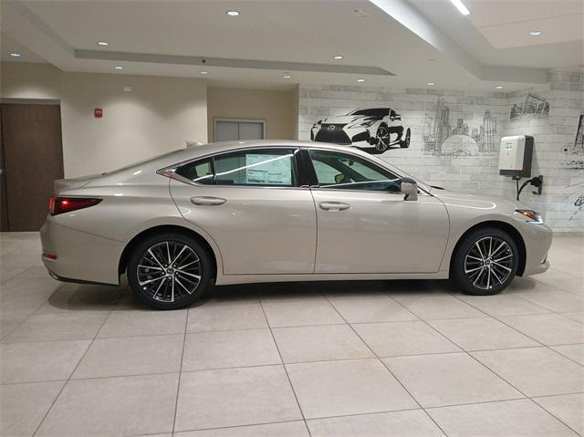 new 2025 Lexus ES 350 car, priced at $49,524