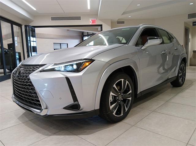 new 2025 Lexus UX 300h car, priced at $45,610