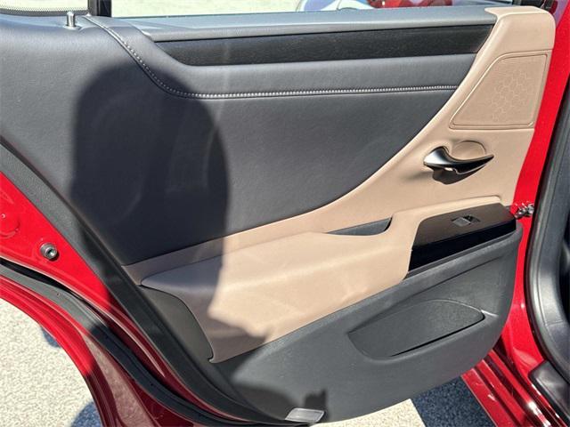 used 2023 Lexus ES 350 car, priced at $37,995