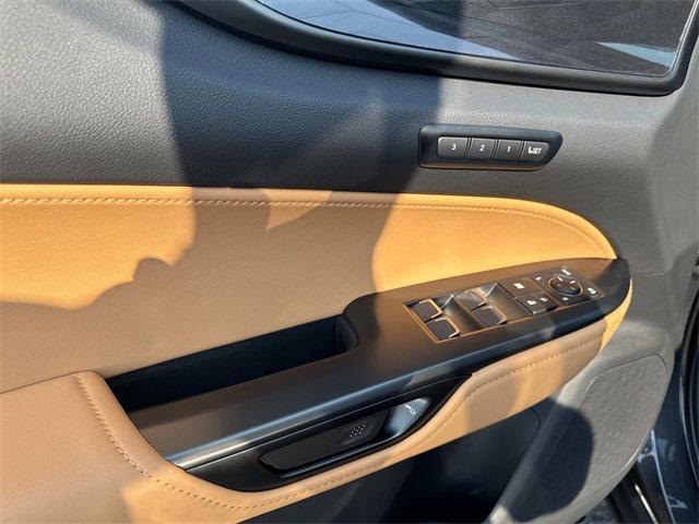 new 2025 Lexus NX 350 car, priced at $51,085