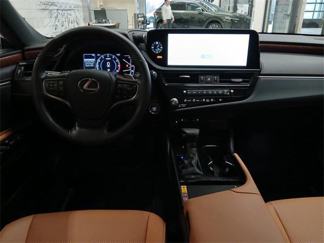 used 2024 Lexus ES 350 car, priced at $44,995