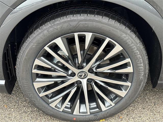 new 2025 Lexus RX 350 car, priced at $61,104