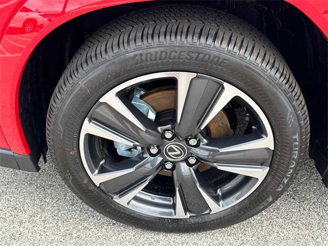 new 2025 Lexus UX 300h car, priced at $43,652