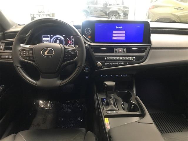 new 2024 Lexus ES 300h car, priced at $54,438