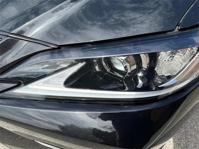 used 2022 Lexus ES 350 car, priced at $31,995