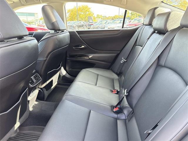 used 2022 Lexus ES 350 car, priced at $39,995