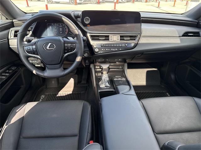used 2022 Lexus ES 350 car, priced at $39,995