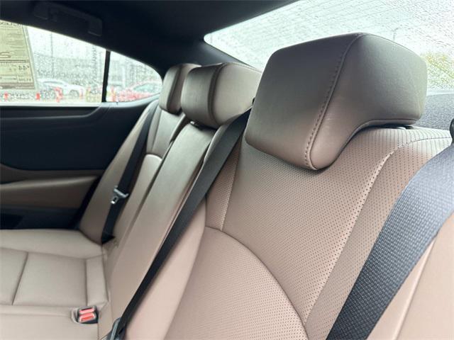 new 2025 Lexus ES 300h car, priced at $51,054