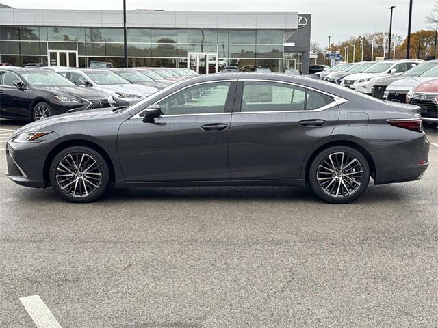 new 2025 Lexus ES 350 car, priced at $47,425