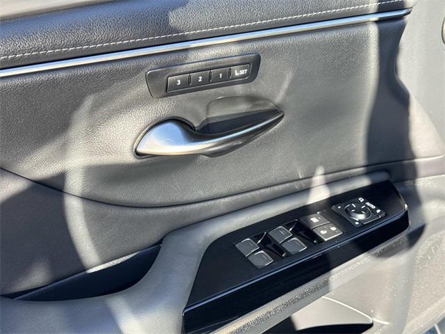 used 2023 Lexus ES 300h car, priced at $41,995