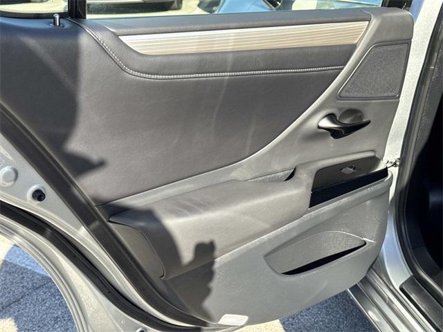 used 2023 Lexus ES 300h car, priced at $41,995