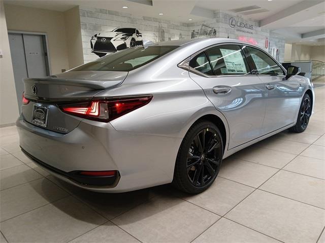new 2025 Lexus ES 300h car, priced at $50,381