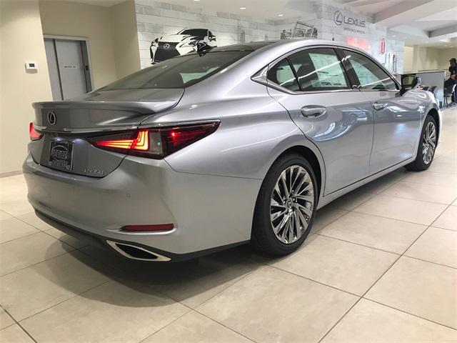 new 2025 Lexus ES 350 car, priced at $52,140