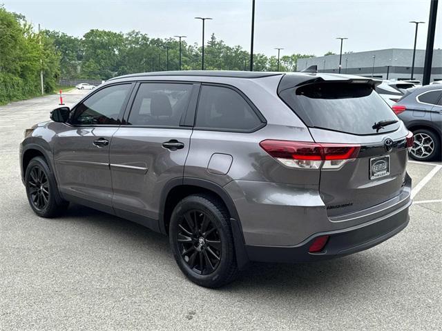 used 2019 Toyota Highlander car, priced at $29,995