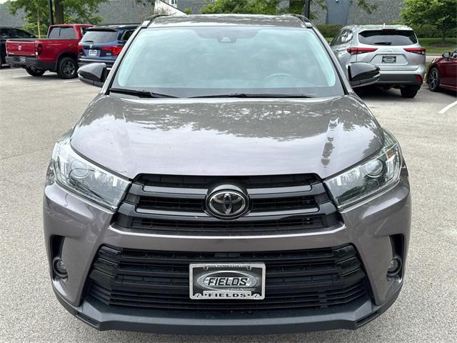 used 2019 Toyota Highlander car, priced at $29,995