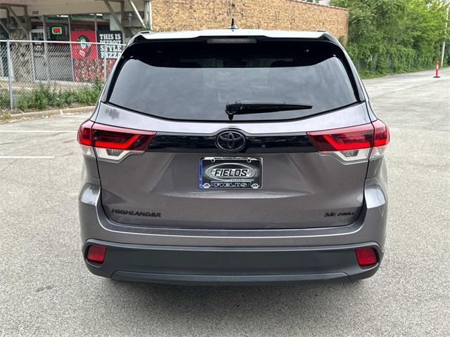 used 2019 Toyota Highlander car, priced at $29,995